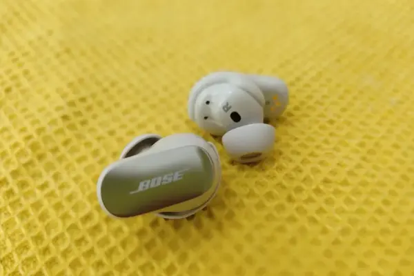 Tai nghe QuietComfort Ultra Earbuds 2 mới của Bose đã dạy tôi một bài học quý giá về âm thanh không gian